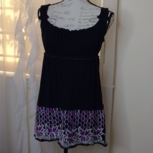 BCBGMAXAZRIA SLEEVELESS TOP BLACK PURPLE WHITE SIZE M